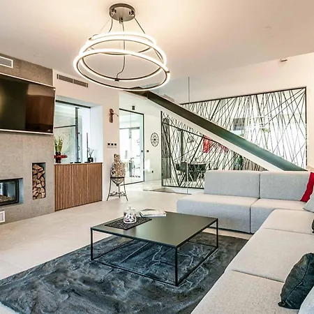 Seashell Deluxe Ii Villa *